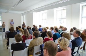 epubli Geschäftsführer Jörg Dörnemann mit Siv Bublitz von Ullstein und Henrik Berggren von Readmill